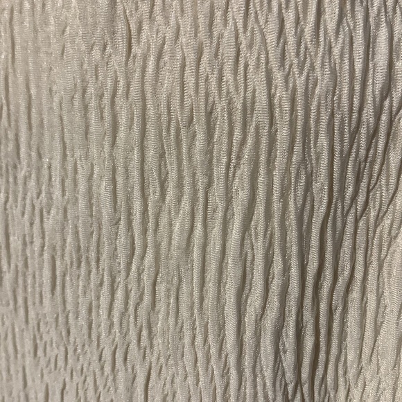 Cream Stretchy Dress size L - Picture 6 of 9